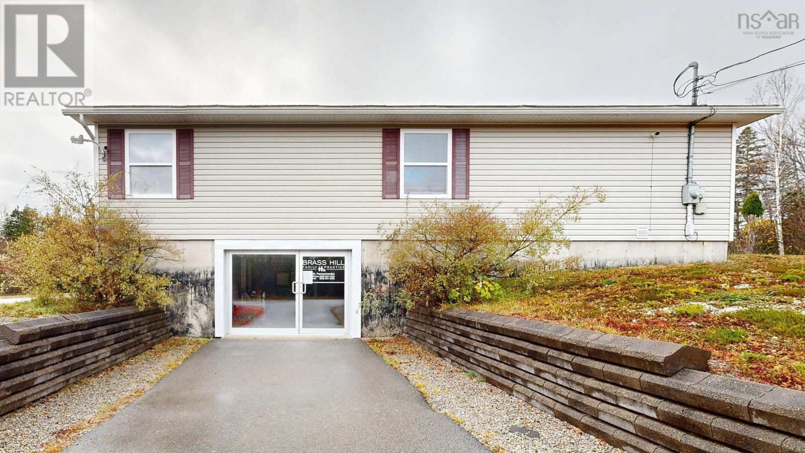 












2905 Highway 3

,
Brass Hill,




Nova Scotia
B0W1E0

