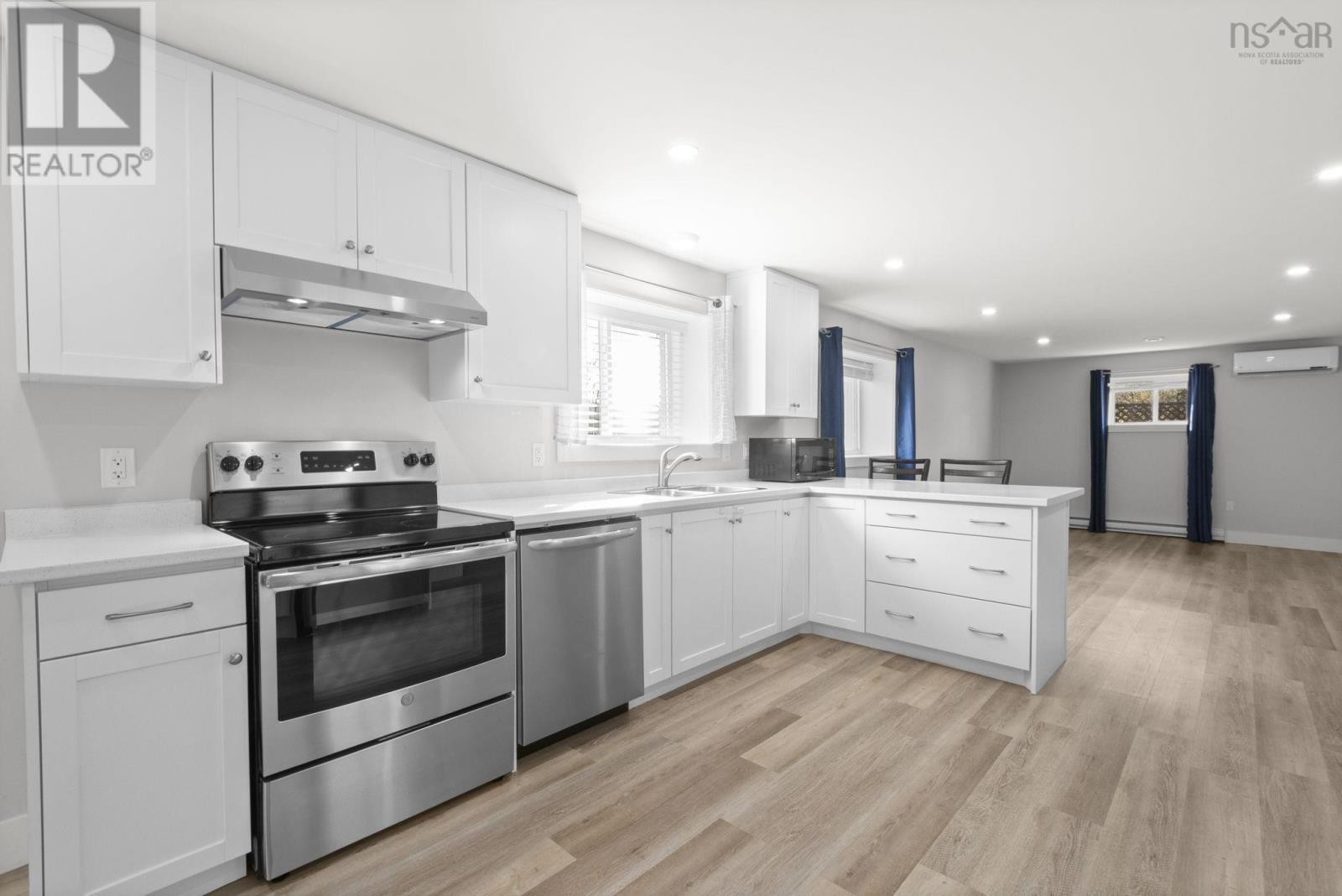 












15/59 John Murray Drive

,
Enfield,




Nova Scotia
B2T1C9

