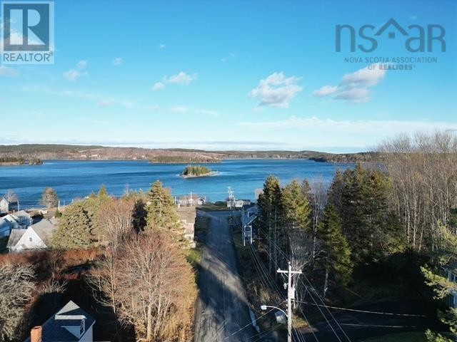 












36 Broad Street

,
Guysborough,







Nova Scotia
B0H1N0

