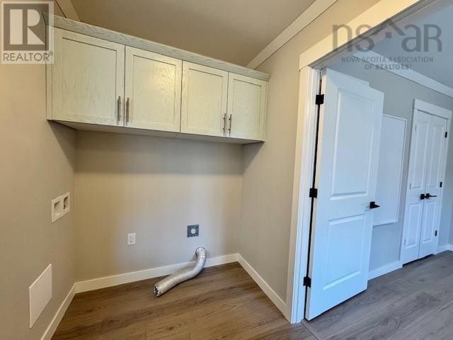 












4 Christopher Avenue

,
Mount Uniacke,




Nova Scotia
B0N1Z0

