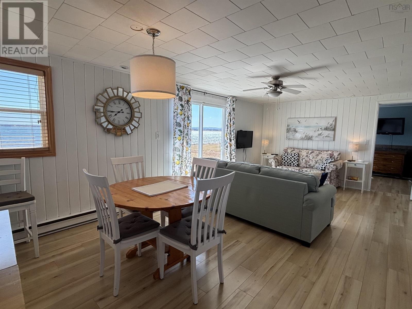 












107 Hamilton Lane

,
Brule Point,







Nova Scotia
B0K1V0

