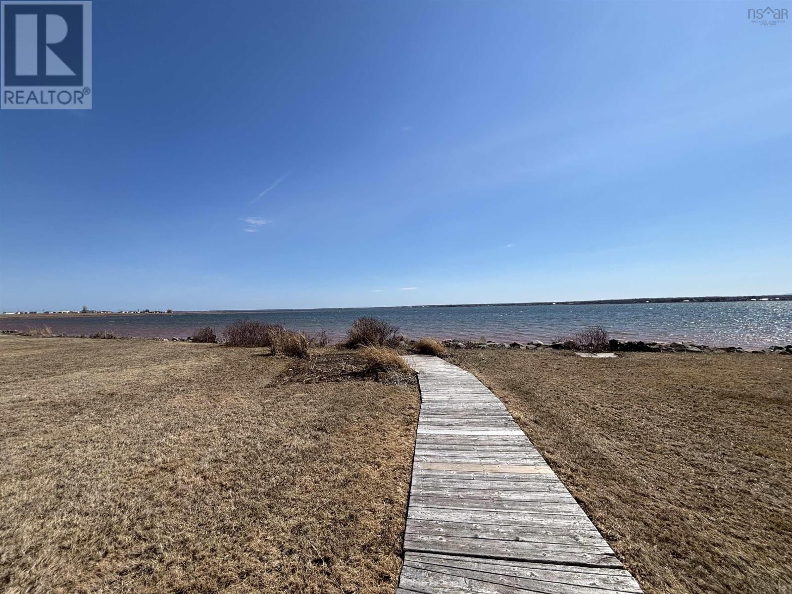 












107 Hamilton Lane

,
Brule Point,







Nova Scotia
B0K1V0

