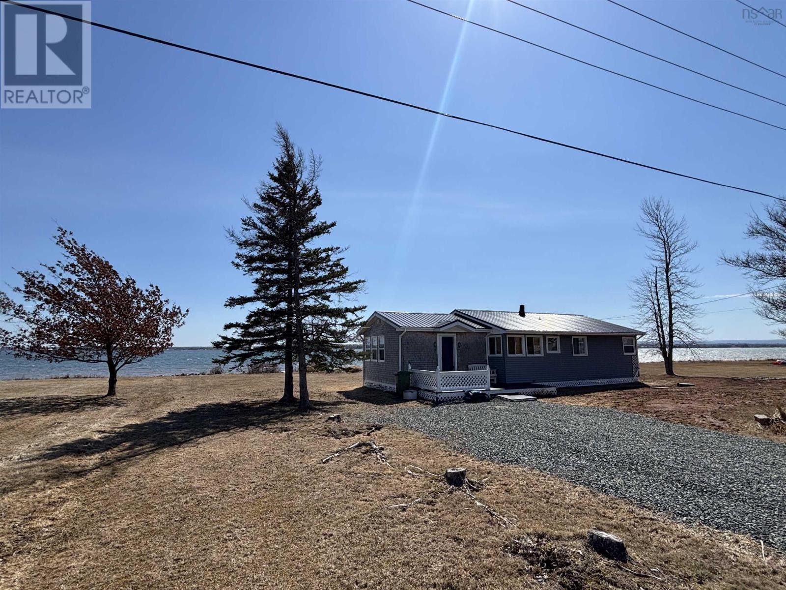












107 Hamilton Lane

,
Brule Point,







Nova Scotia
B0K1V0

