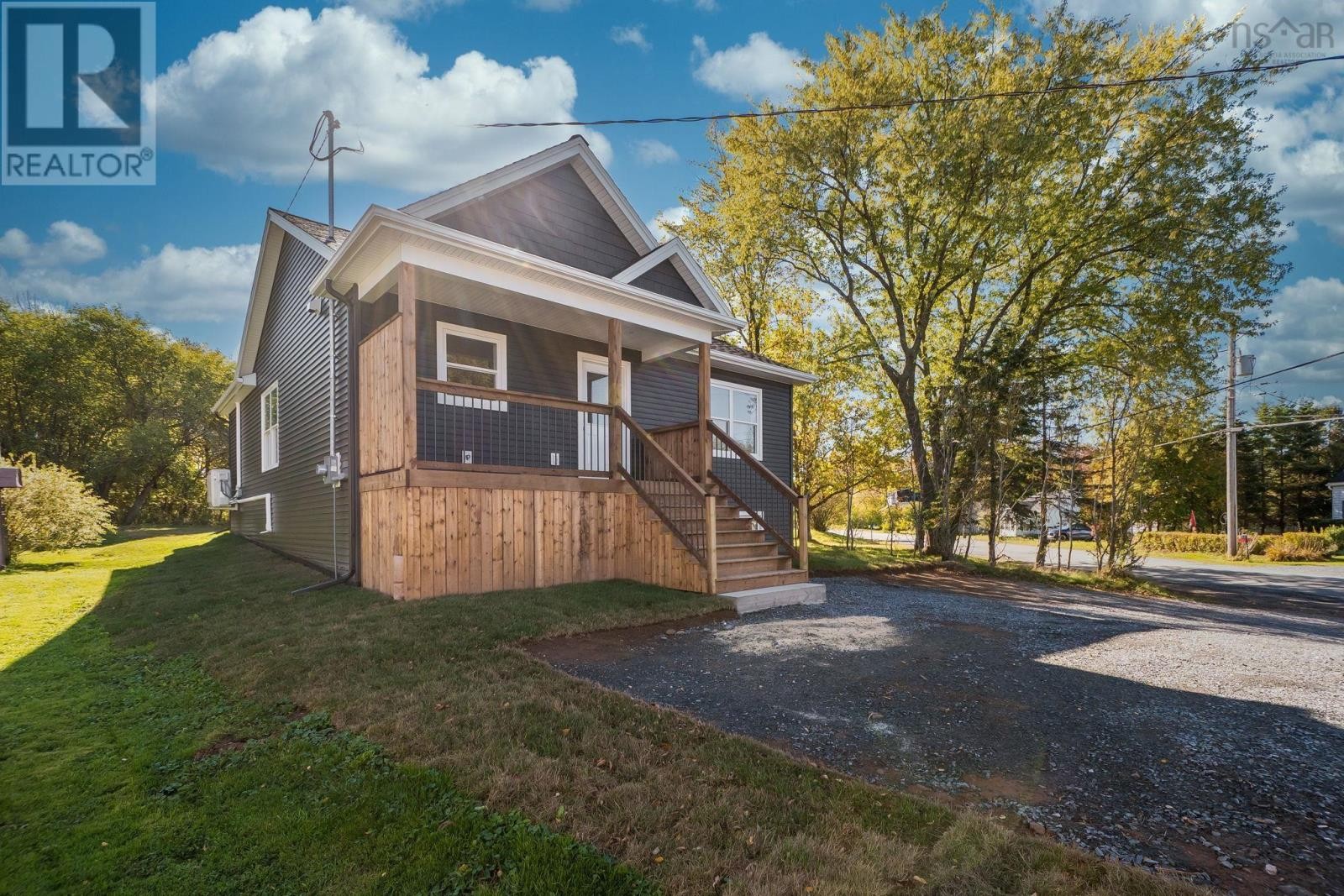 












50 St Andrews Street

,
Stewiacke,




Nova Scotia
B0N2J0

