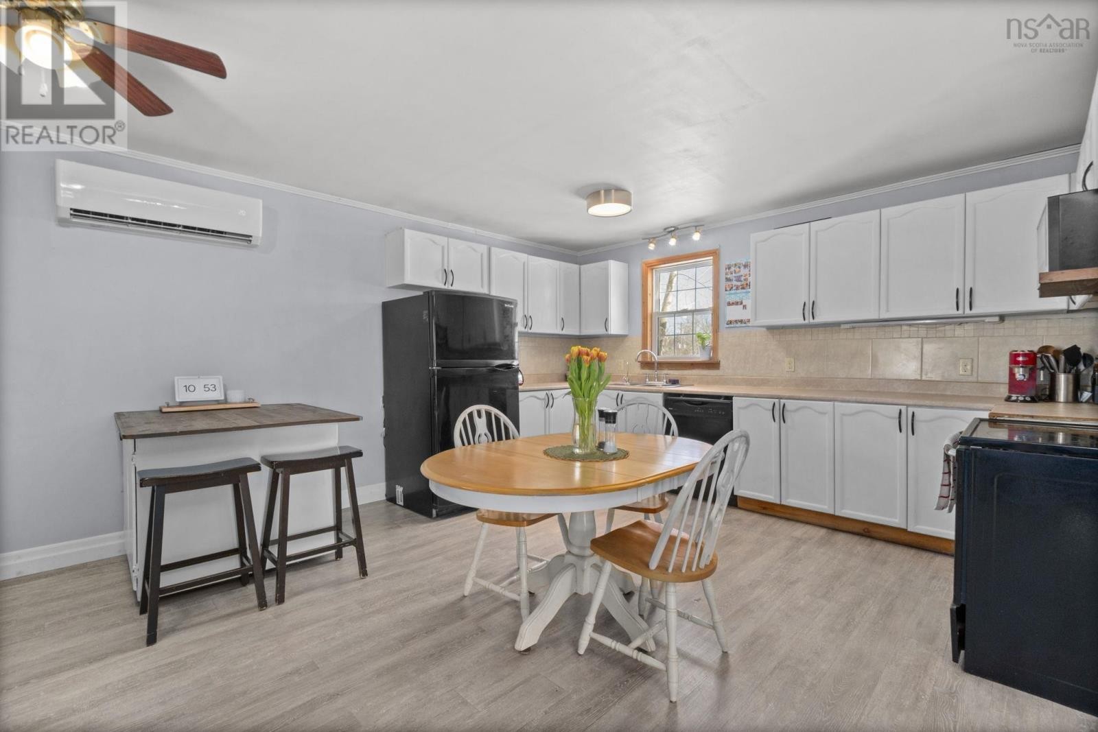 












1132 Milford Road

,
Milford,




Nova Scotia
B0N1Y0

