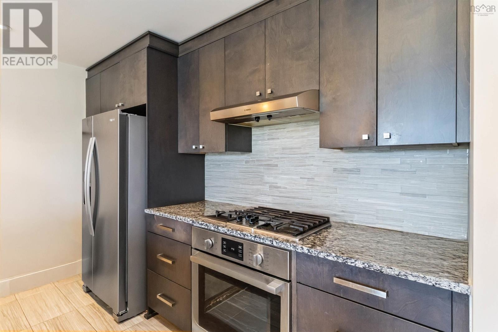 












701 67 Kings Wharf Place

,
Dartmouth,




Nova Scotia
B2Y0C6

