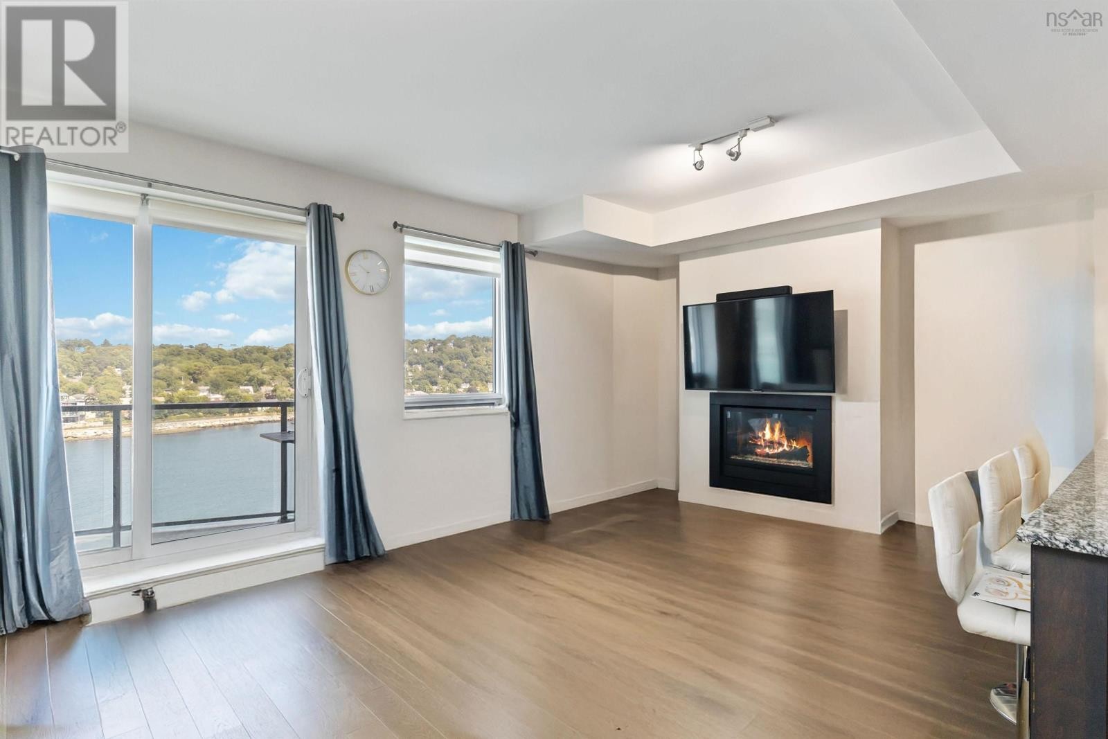 












701 67 Kings Wharf Place

,
Dartmouth,




Nova Scotia
B2Y0C6

