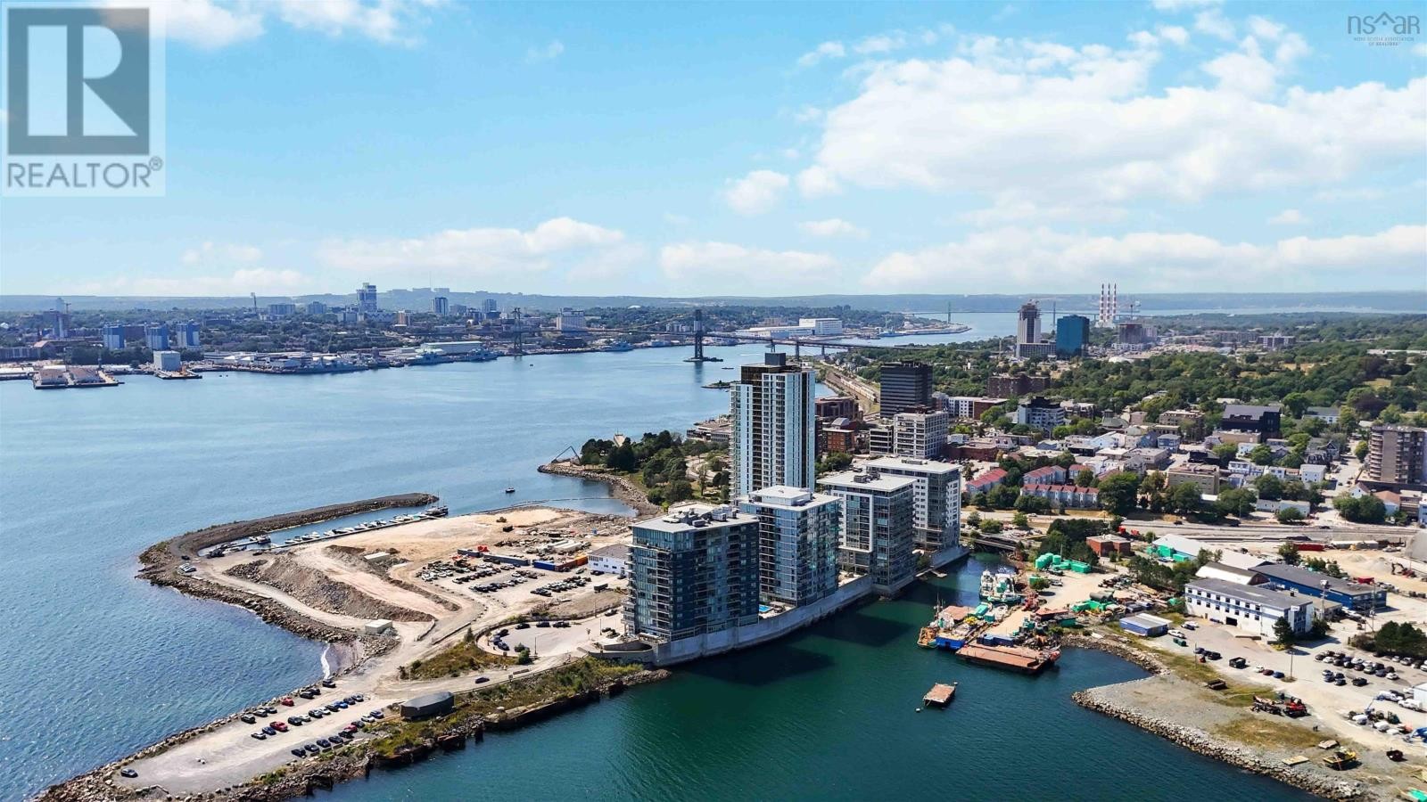 












701 67 Kings Wharf Place

,
Dartmouth,




Nova Scotia
B2Y0C6

