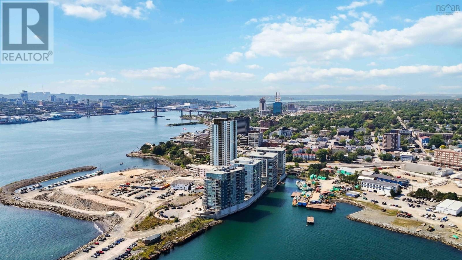 












701 67 Kings Wharf Place

,
Dartmouth,




Nova Scotia
B2Y0C6

