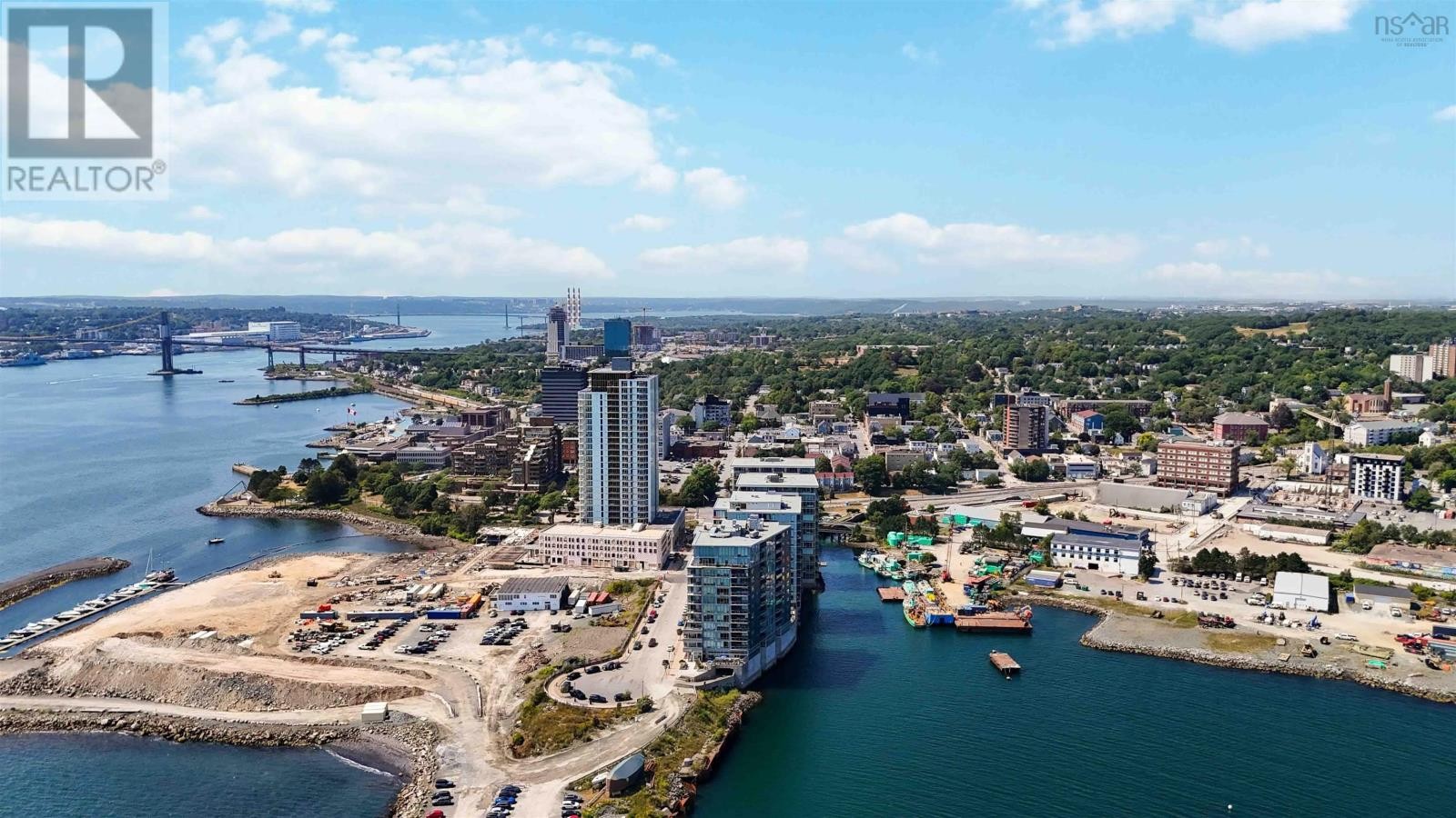 












701 67 Kings Wharf Place

,
Dartmouth,




Nova Scotia
B2Y0C6

