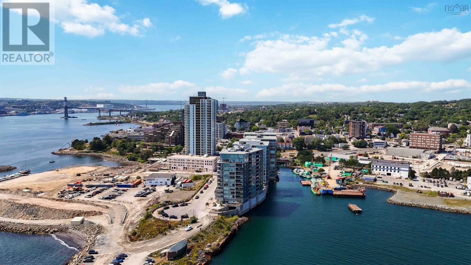 












701 67 Kings Wharf Place

,
Dartmouth,




Nova Scotia
B2Y0C6

