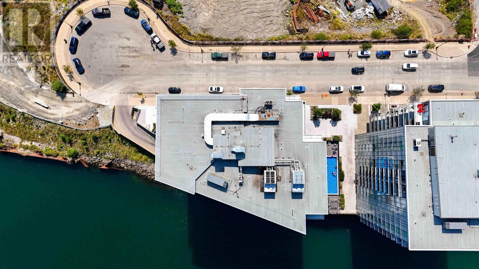 












701 67 Kings Wharf Place

,
Dartmouth,




Nova Scotia
B2Y0C6

