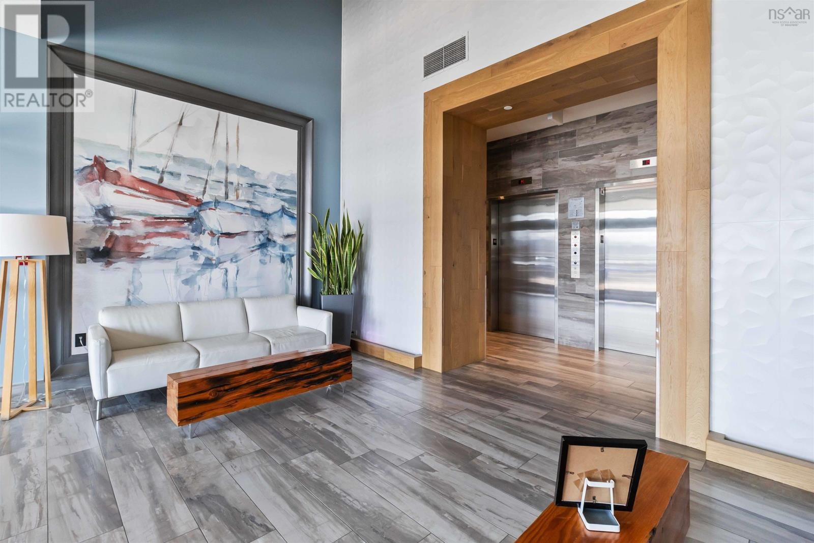 












701 67 Kings Wharf Place

,
Dartmouth,




Nova Scotia
B2Y0C6

