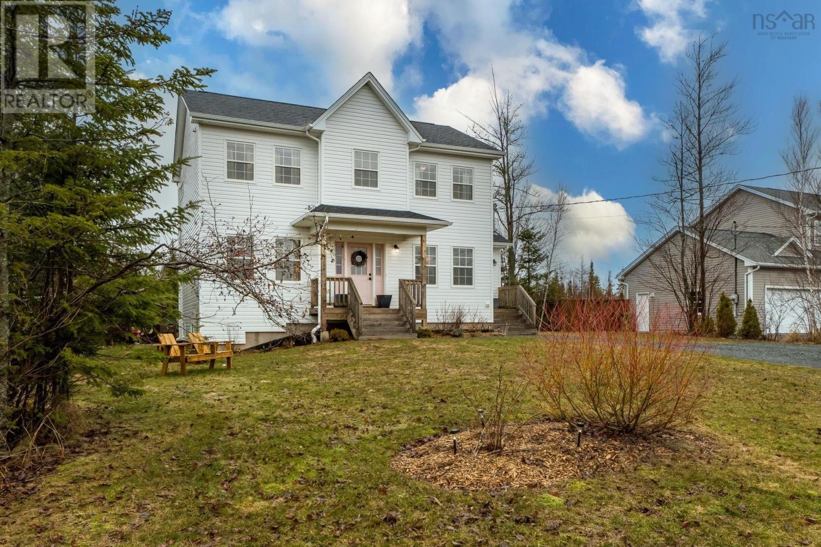 












15 Acorn Avenue

,
Lantz,




Nova Scotia
B2S1Y5


