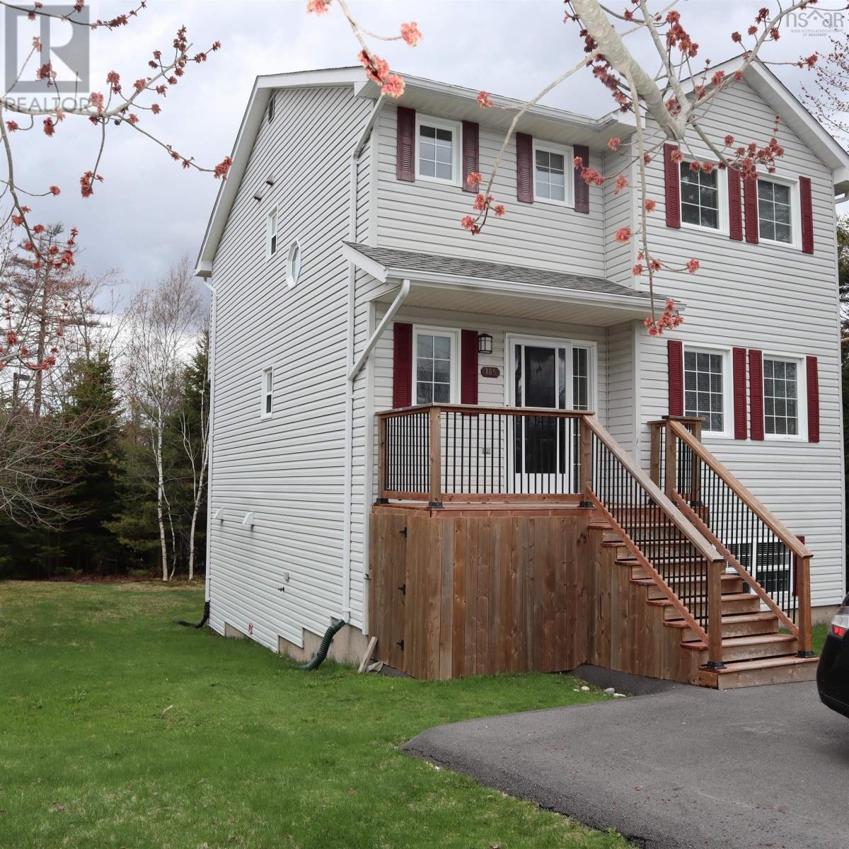 












185 Avenue Du Portage

,
Dartmouth,




Nova Scotia
B2X3S3

