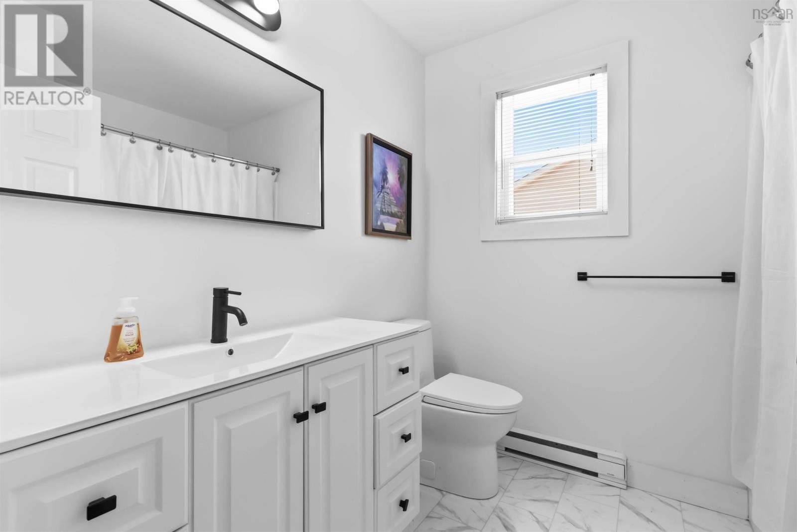 












185 Avenue Du Portage

,
Dartmouth,




Nova Scotia
B2X3S3

