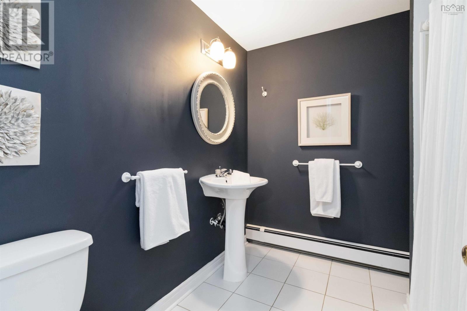 












46 Stone Gate Court

,
Dartmouth,




Nova Scotia
B2X3T2

