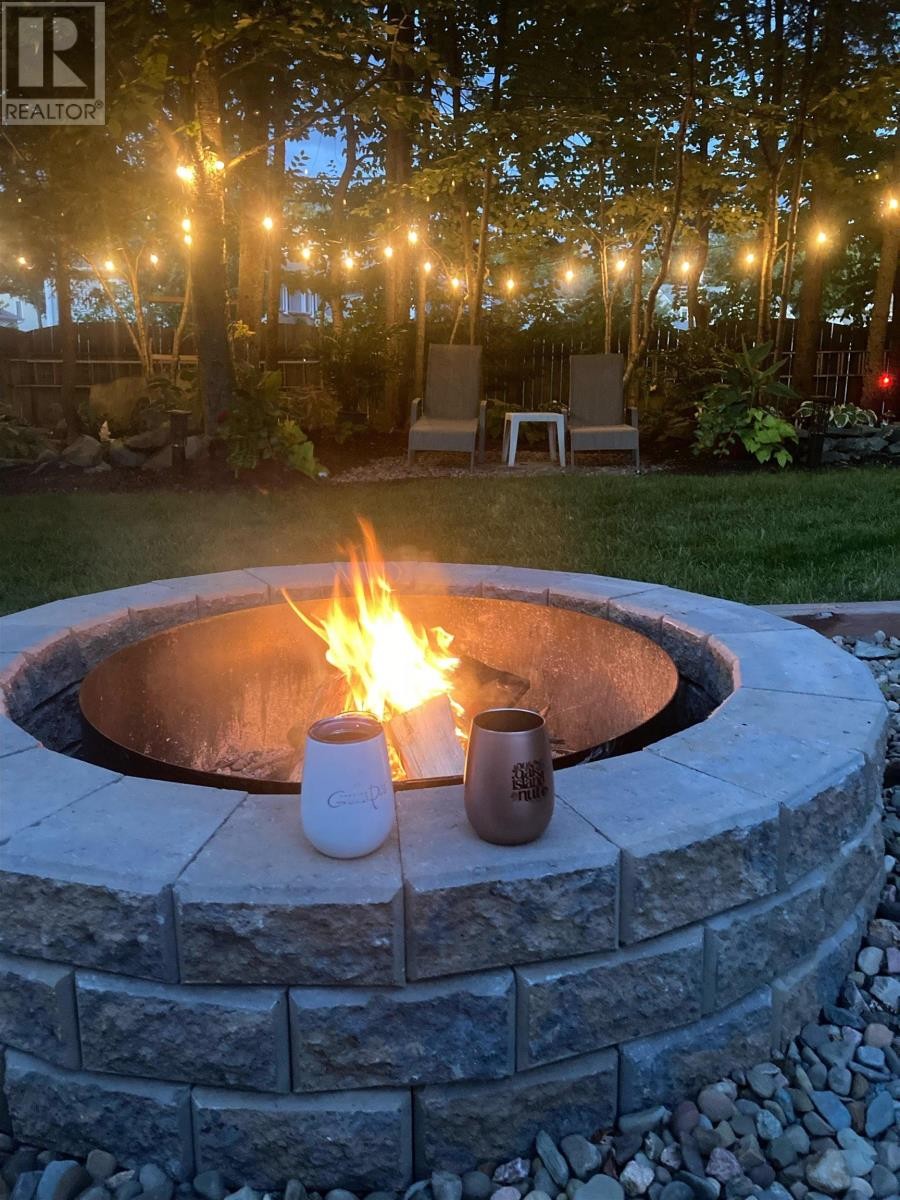 












46 Stone Gate Court

,
Dartmouth,




Nova Scotia
B2X3T2

