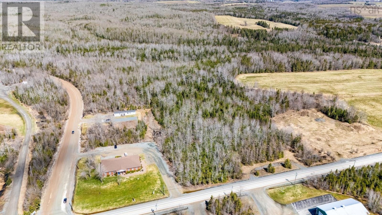 












Lot 85-2 Highway 14 Milford NS

,
Milford,







Nova Scotia
B0N1Y0

