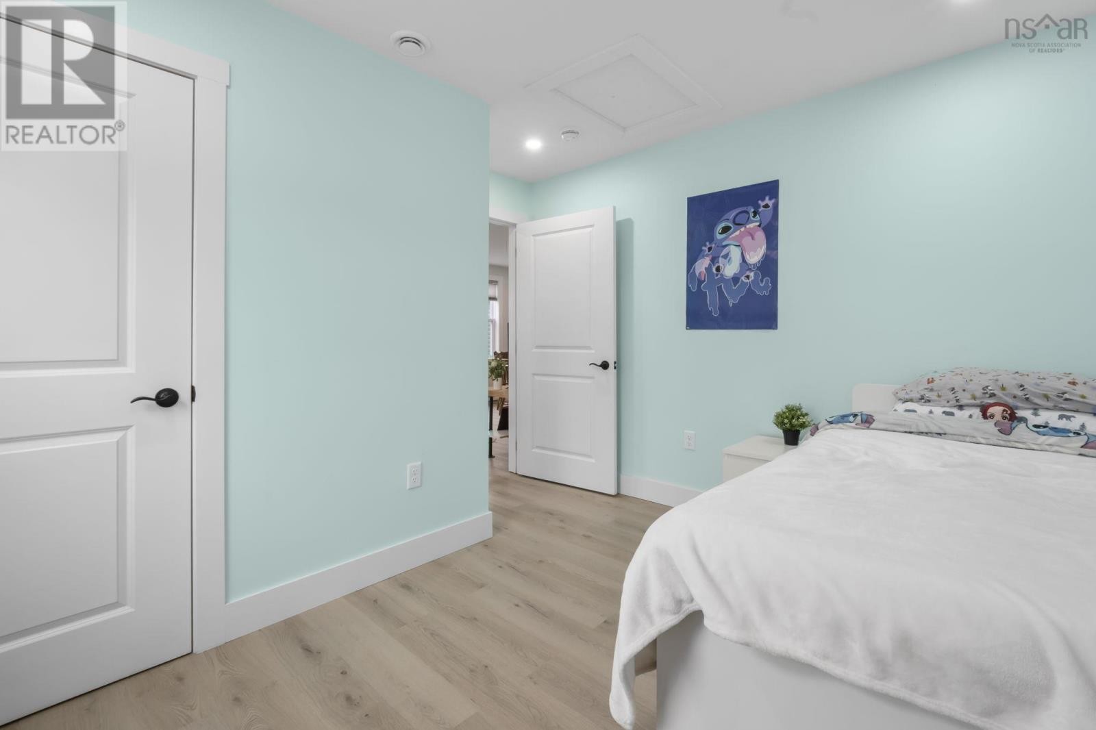 












73 East Court Road

,
Bible Hill,




Nova Scotia
B2N4M7


