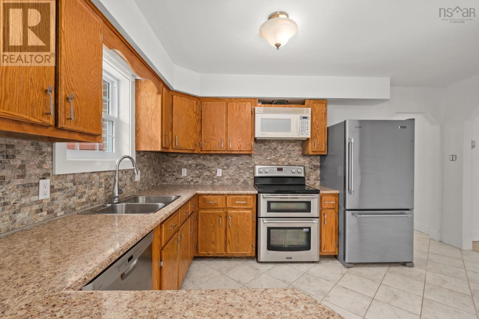 












21 Malcolm Lucas Drive

,
Enfield,




Nova Scotia
B2T1A8

