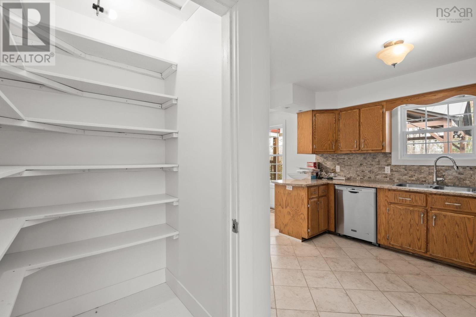 












21 Malcolm Lucas Drive

,
Enfield,




Nova Scotia
B2T1A8

