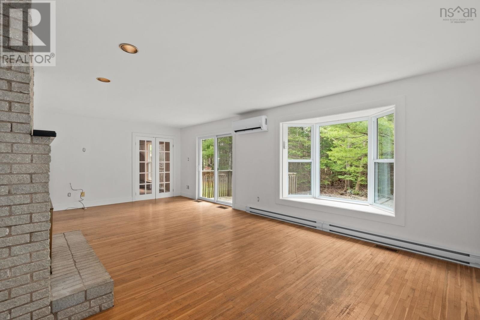 












21 Malcolm Lucas Drive

,
Enfield,




Nova Scotia
B2T1A8

