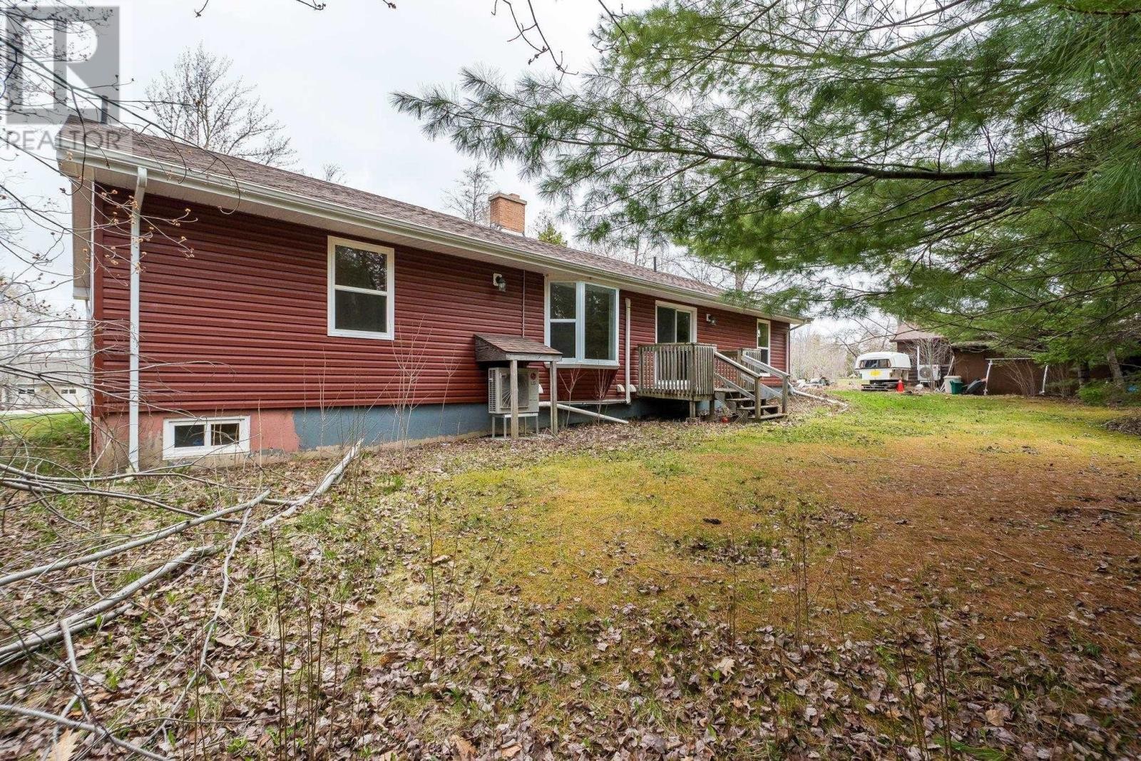 












21 Malcolm Lucas Drive

,
Enfield,




Nova Scotia
B2T1A8

