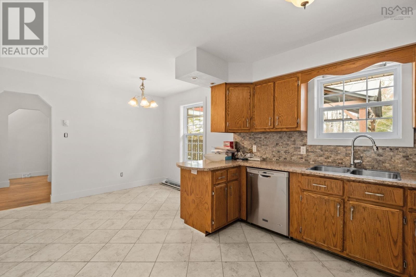 












21 Malcolm Lucas Drive

,
Enfield,




Nova Scotia
B2T1A8

