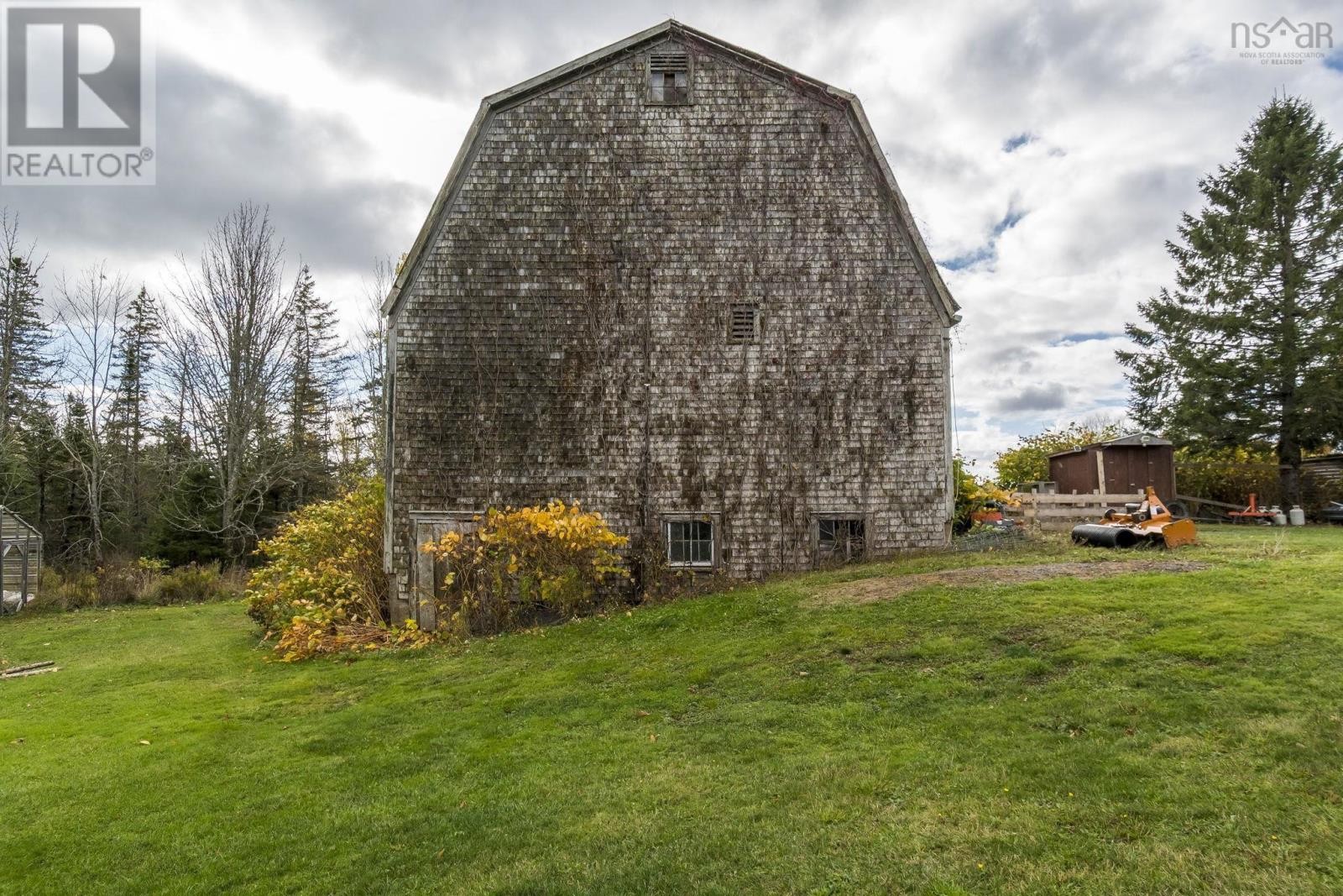 












6874 Highway 354

,
Kennetcook,







Nova Scotia
B0N1P0

