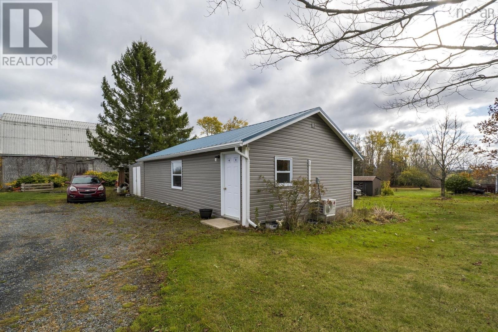 












6874 Highway 354

,
Kennetcook,







Nova Scotia
B0N1P0

