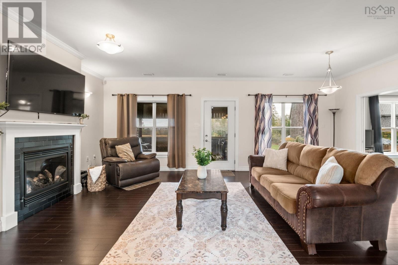 












6874 Highway 354

,
Kennetcook,







Nova Scotia
B0N1P0

