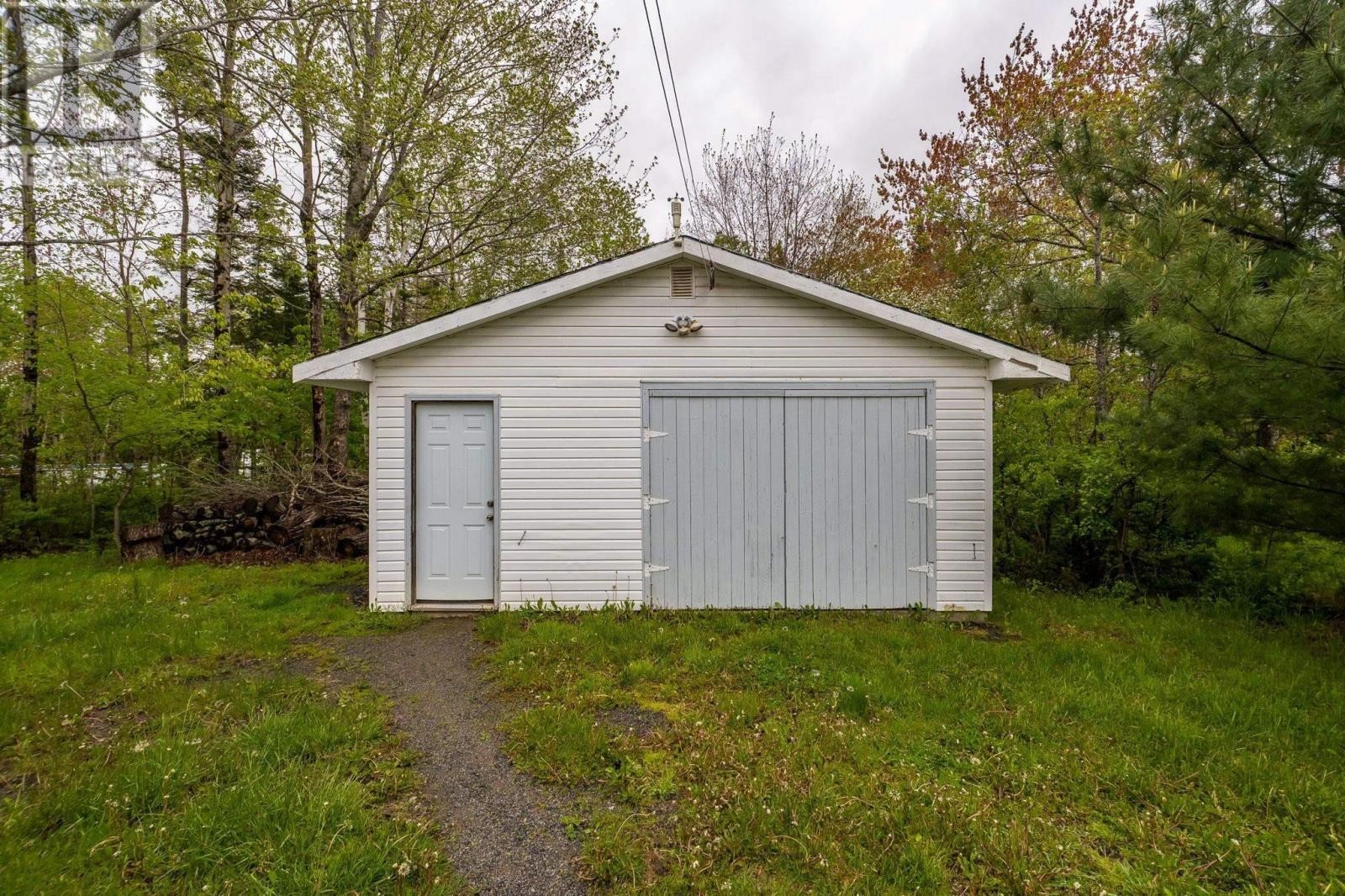 












1335 Highway 2

,
Lantz,




Nova Scotia
B2S1Z2

