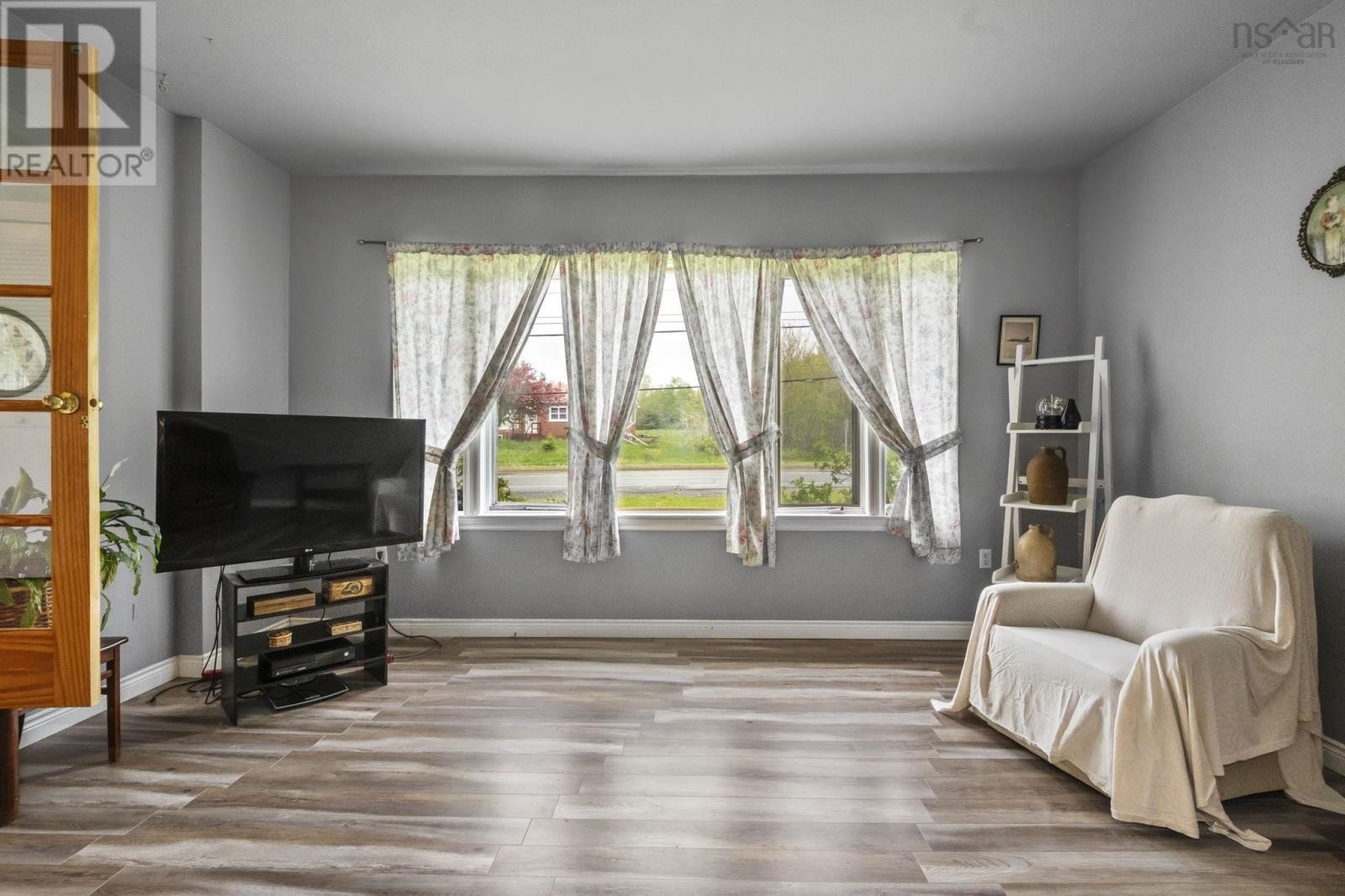 












1335 Highway 2

,
Lantz,




Nova Scotia
B2S1Z2

