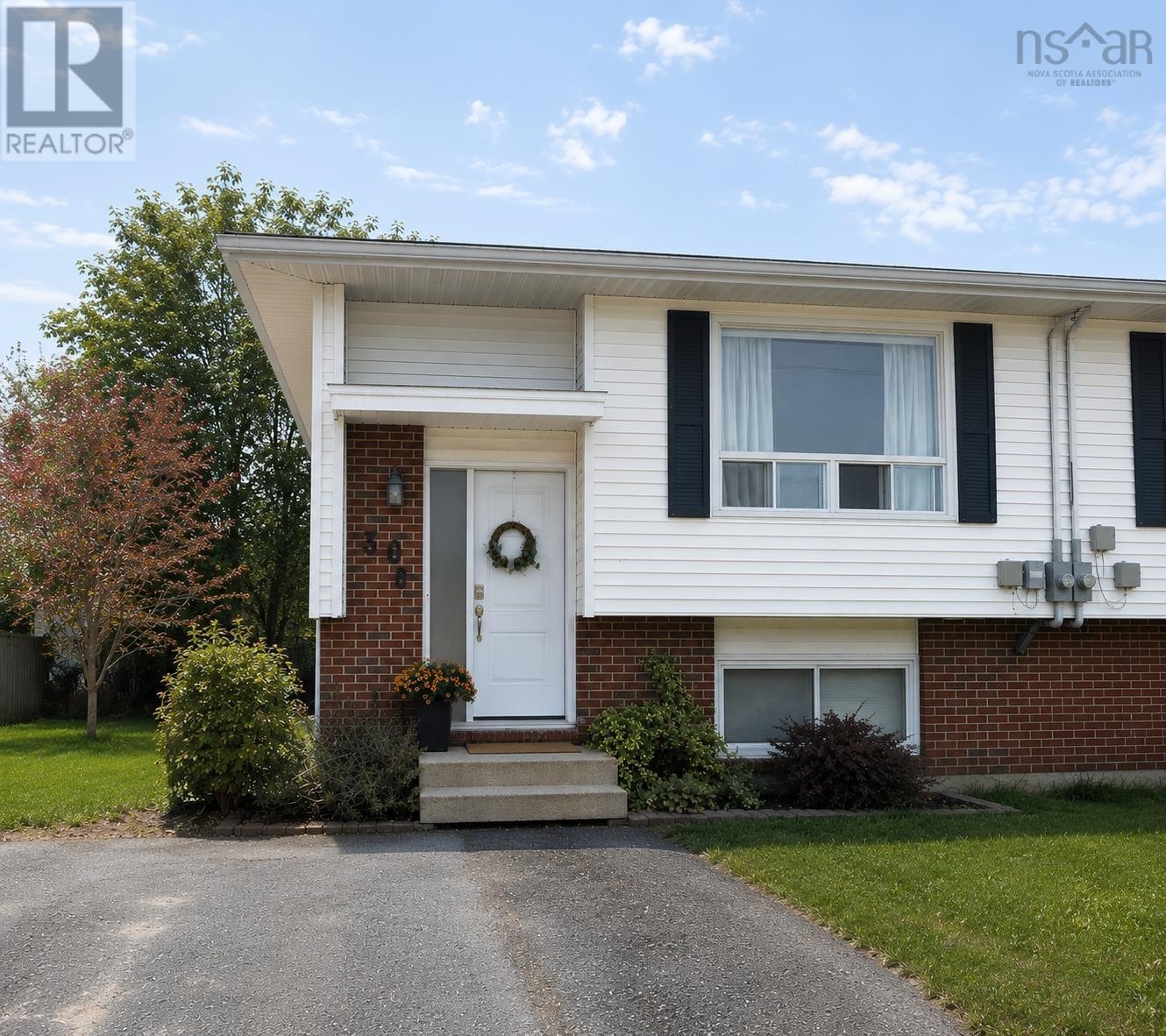 












30 Merrimac Drive

,
Dartmouth,




Nova Scotia
B2W4P8

