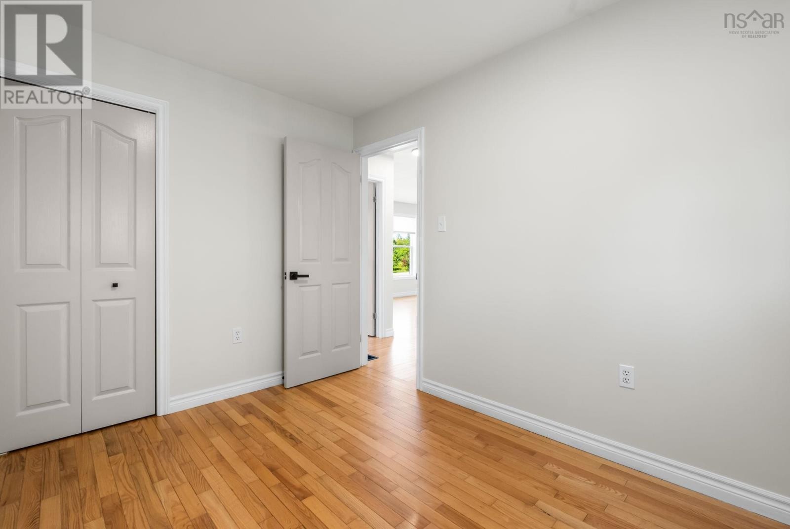












112 Dutch Settlement Road

,
Lantz,




Nova Scotia
B2S2B9

