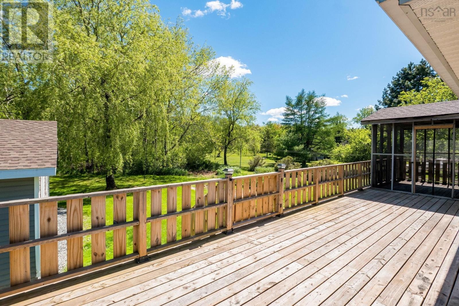 












112 Dutch Settlement Road

,
Lantz,




Nova Scotia
B2S2B9

