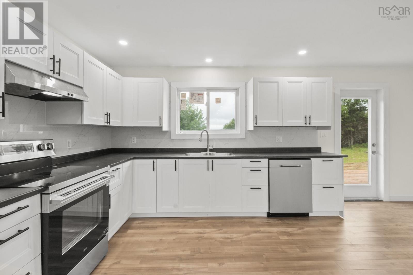 












183 Moore Road

,
Antrim,




Nova Scotia
B0N1Y0

