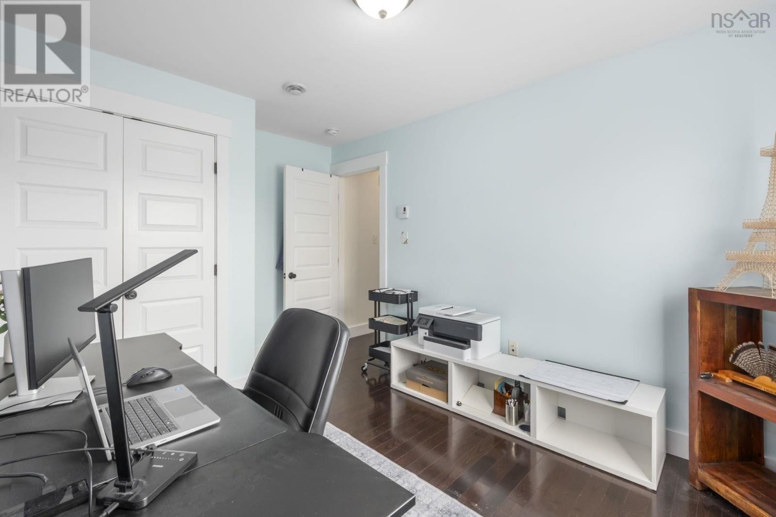 












3350 Old Guysborough Road

,
Devon,




Nova Scotia
B2T1K8

