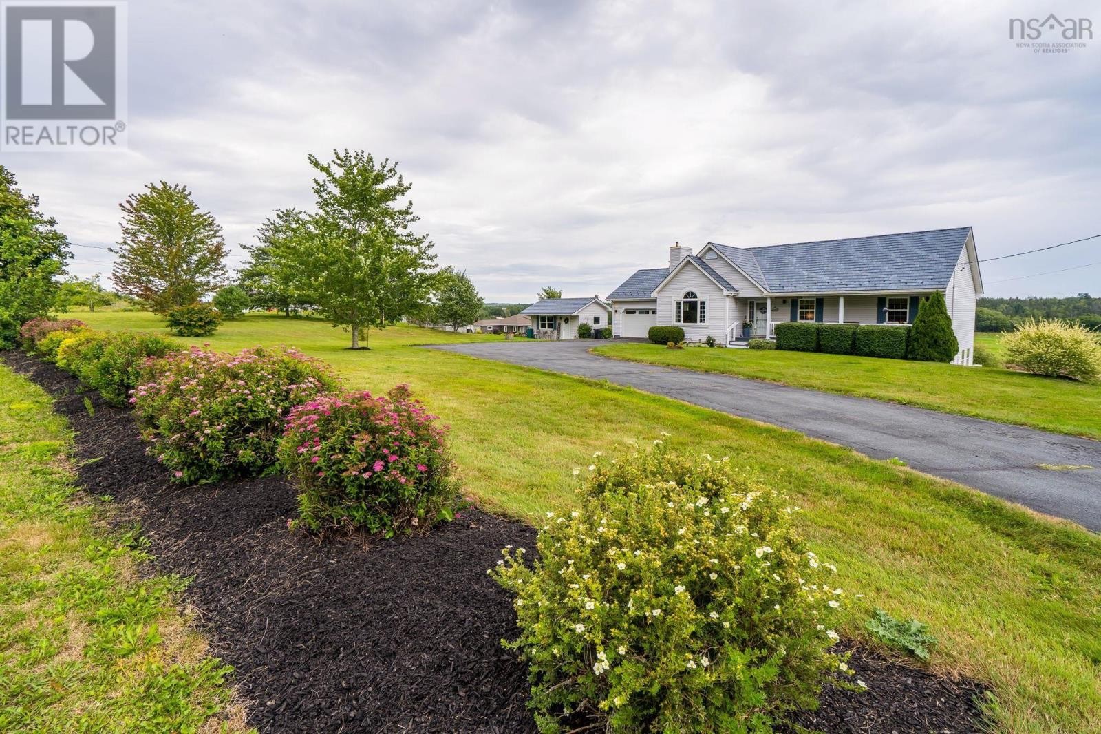 












66 Highway 224

,
Shubenacadie,




Nova Scotia
B0N2H0

