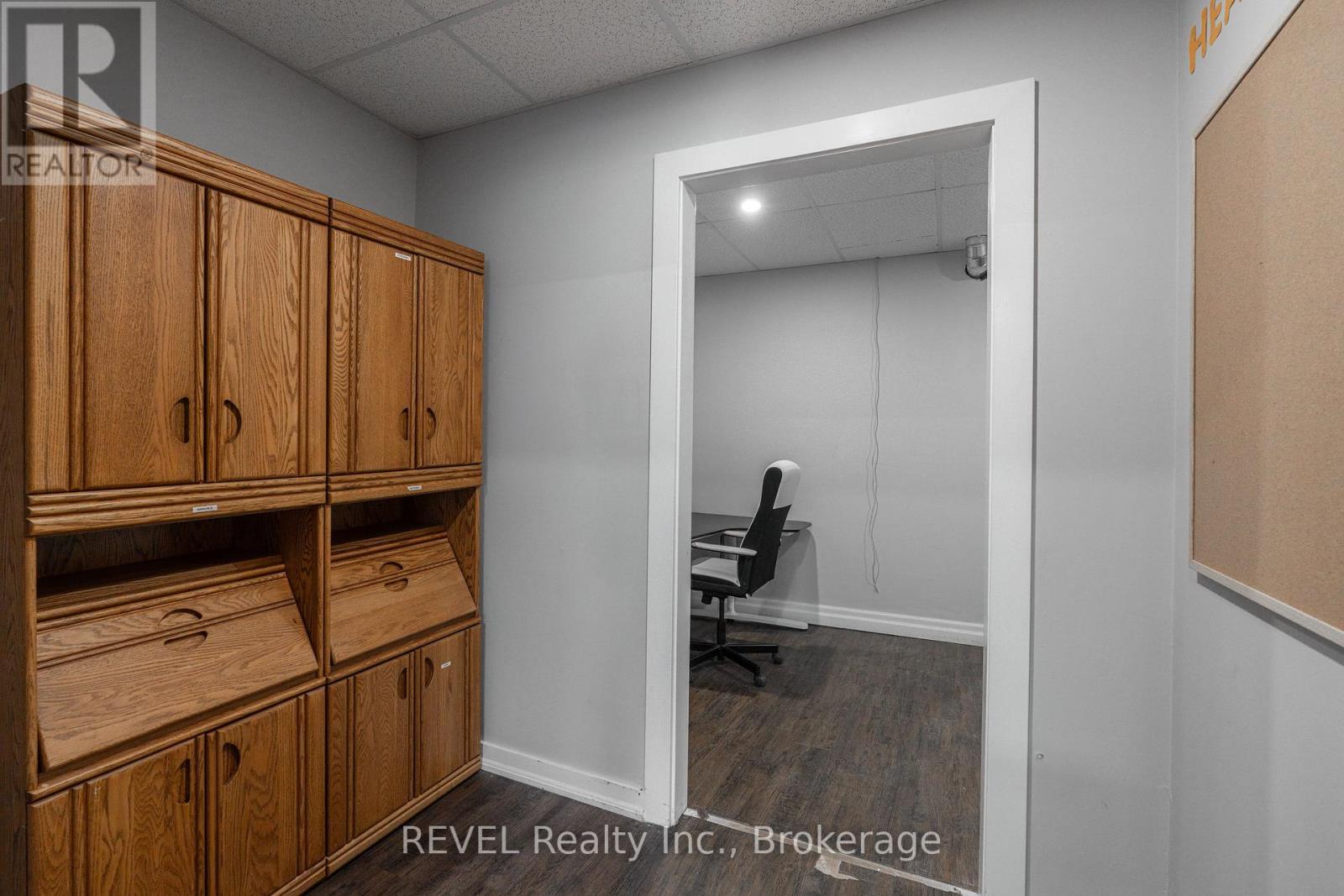 












782 CANBORO ROAD

,
Pelham (Fenwick),




Ontario
L0S1C0


