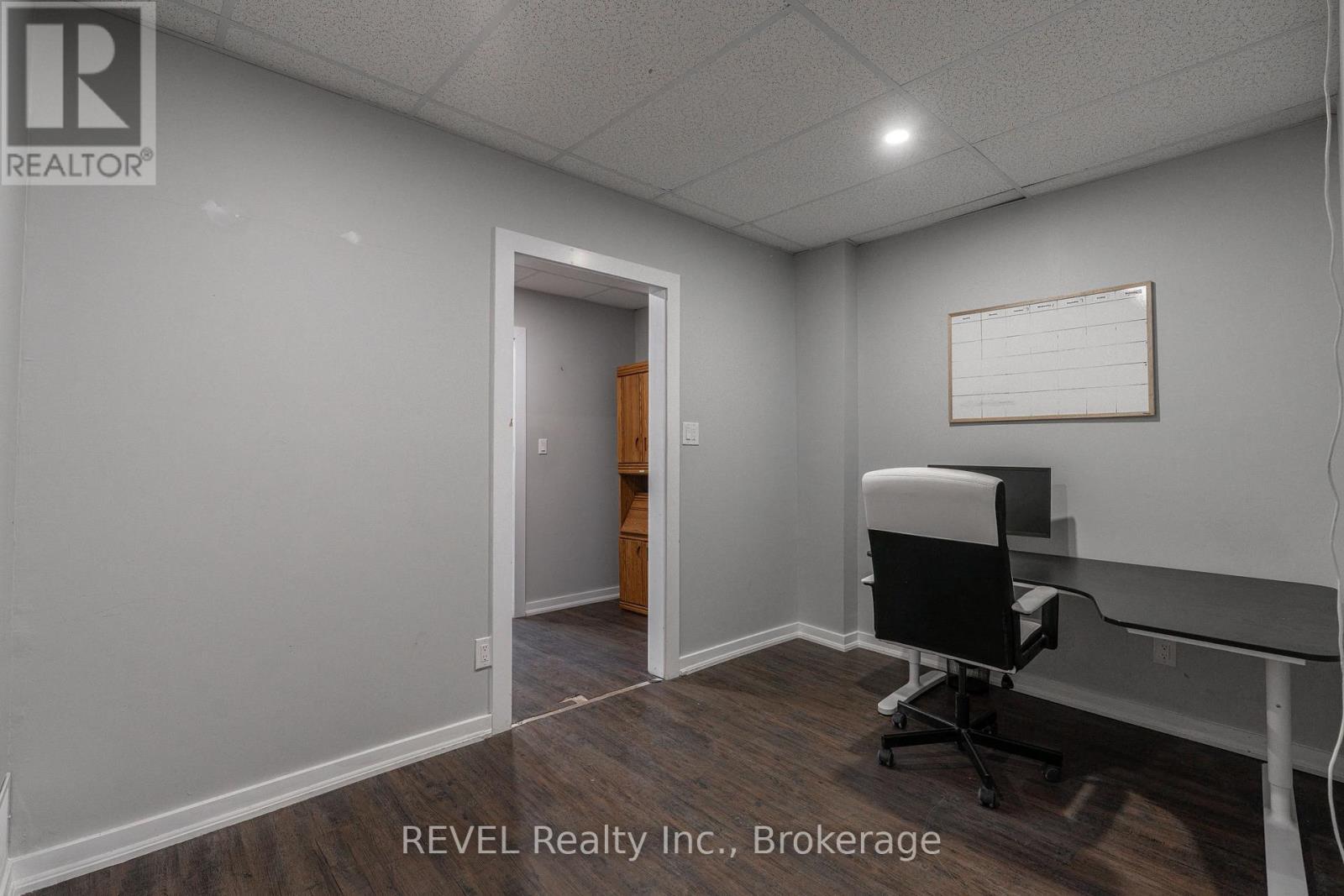 












782 CANBORO ROAD

,
Pelham (Fenwick),




Ontario
L0S1C0

