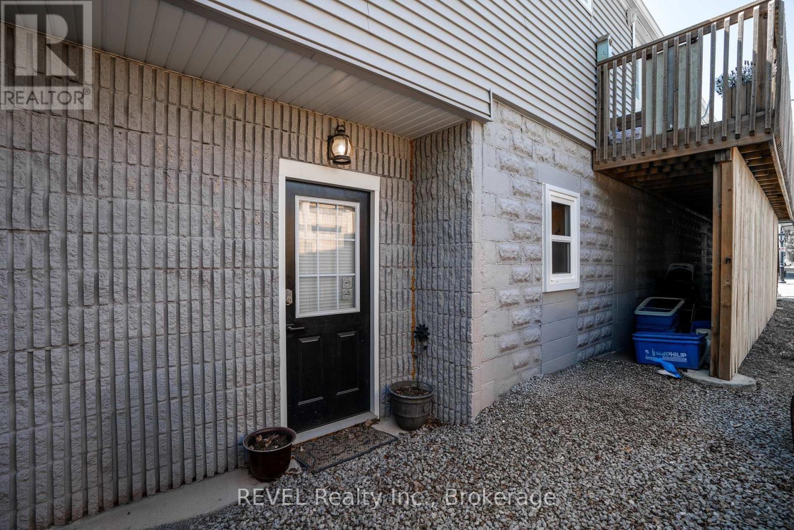 












782 CANBORO ROAD

,
Pelham (Fenwick),




Ontario
L0S1C0

