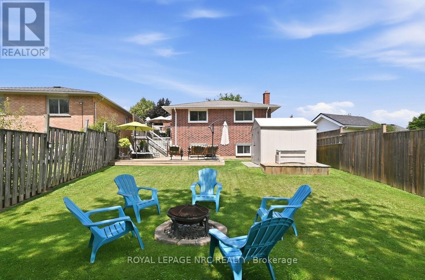 












28 ROLLINS DRIVE

,
Welland (N. Welland),




Ontario
L3C6Z8

