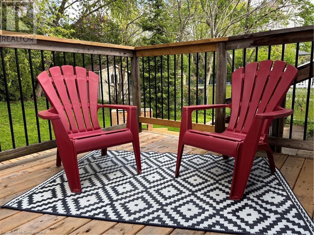 












582 CHAMBERLAIN Road

,
Burlington,




Ontario
L7L2V5

