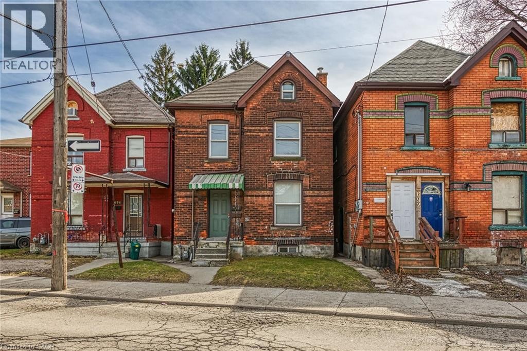 












694 WILSON Street

,
Hamilton,




Ontario
L8L1V6

