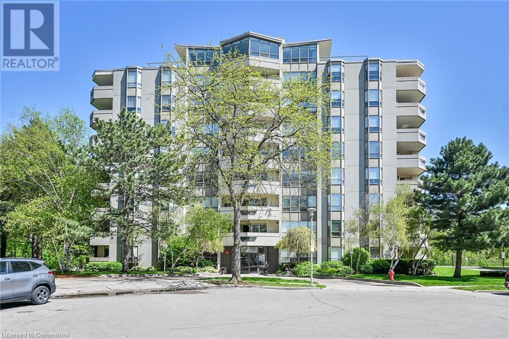 












6 VILLAGE GREEN Boulevard Unit# 604

,
Hamilton,




Ontario
L8G5B7

