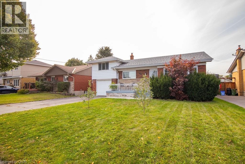 












60 IVY LEA Place

,
Hamilton,




Ontario
L8T3R6

