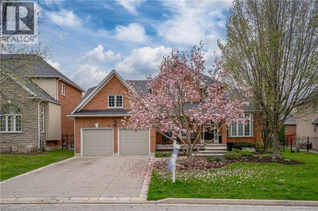 












148 FOXRIDGE Drive

,
Ancaster,




Ontario
L9G5B9

