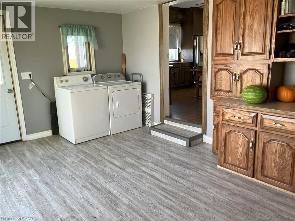 












1716 BRUCE RD 86 Road

,
Lucknow,




Ontario
N0G2H0

